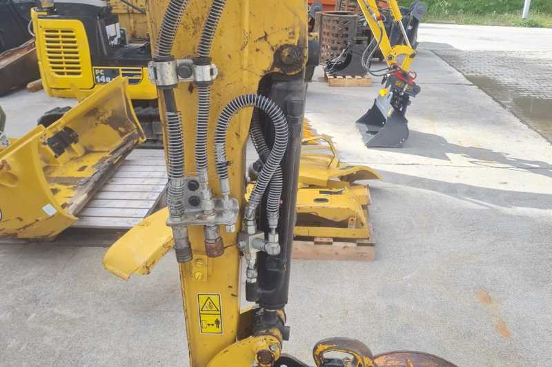 OmecoHub - Immagine CATERPILLAR 301.8